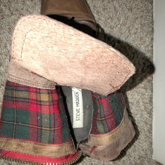 Pre-worn brown Steve Madden boots - Picture 3 of 5